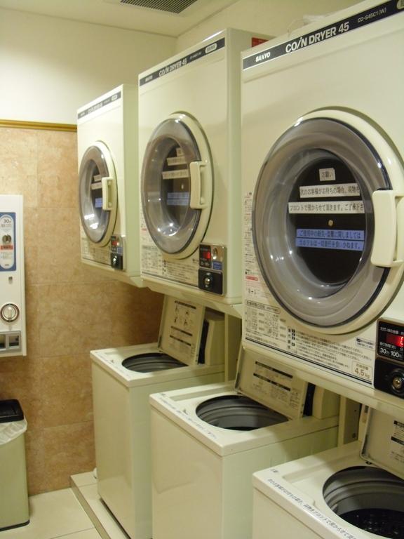 Toyoko Inn Sendai Higashi-Guchi No 2 Екстер'єр фото